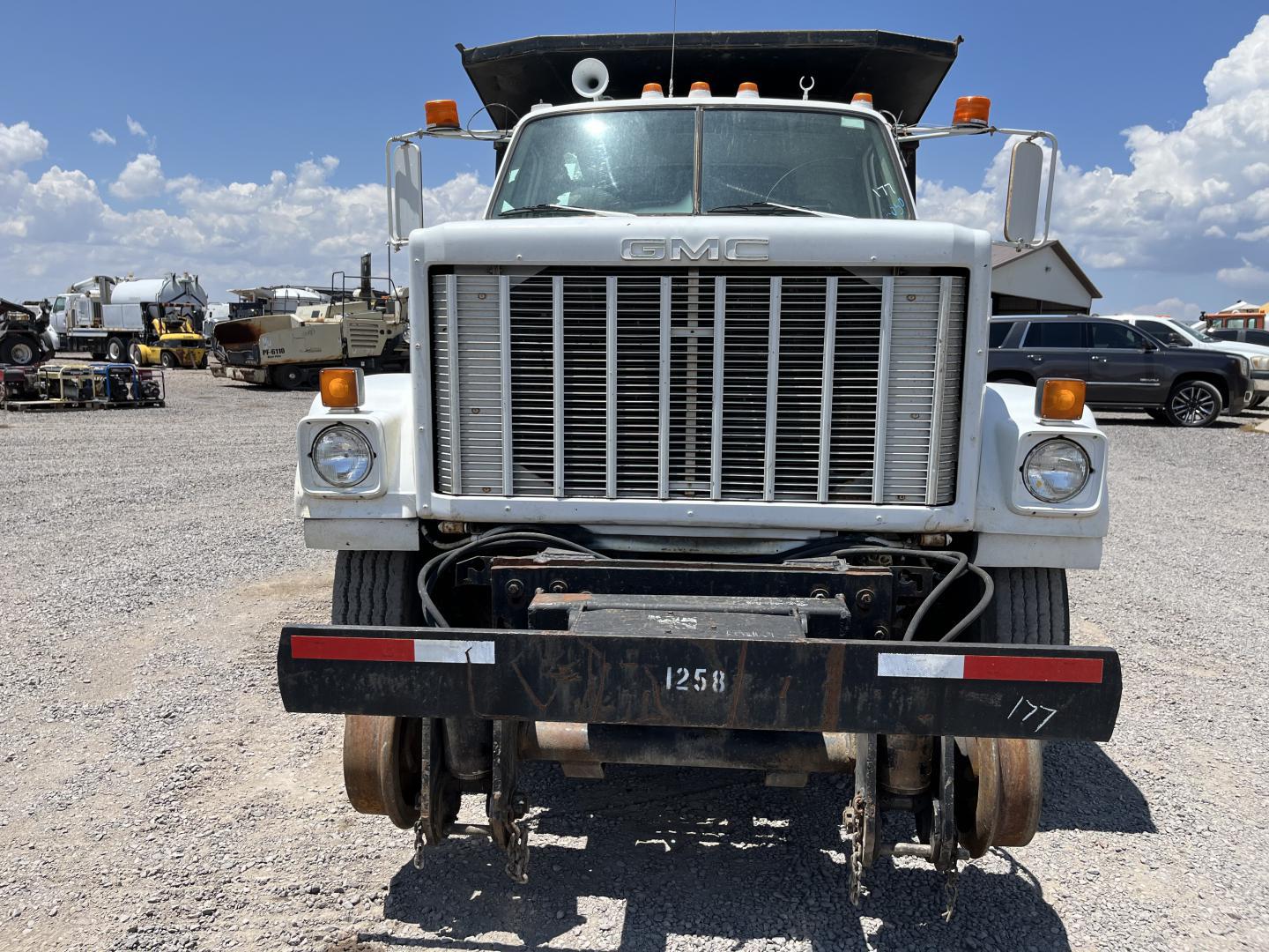 ./imagenes/INVOICE/2019/17659/ROTATOR DUMP TRUCK (22).JPG